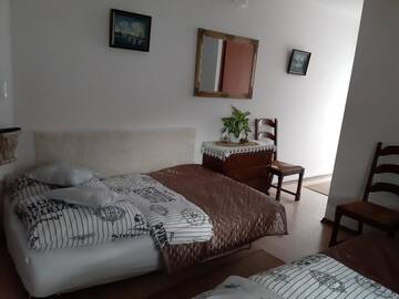 Фото номера Family Room with Private Bathroom, Balcony and Mountain View Гостевой дом Zajazd Ponikiew - Noclegi Wadowice г. Вадовице 12